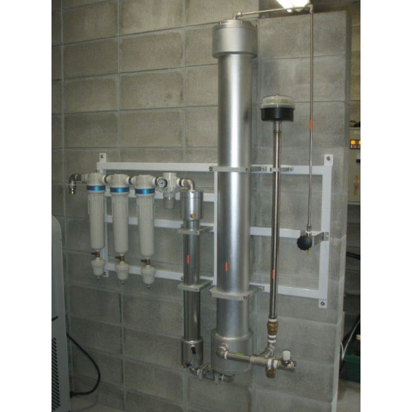 壁に取り付けたメンブレンです