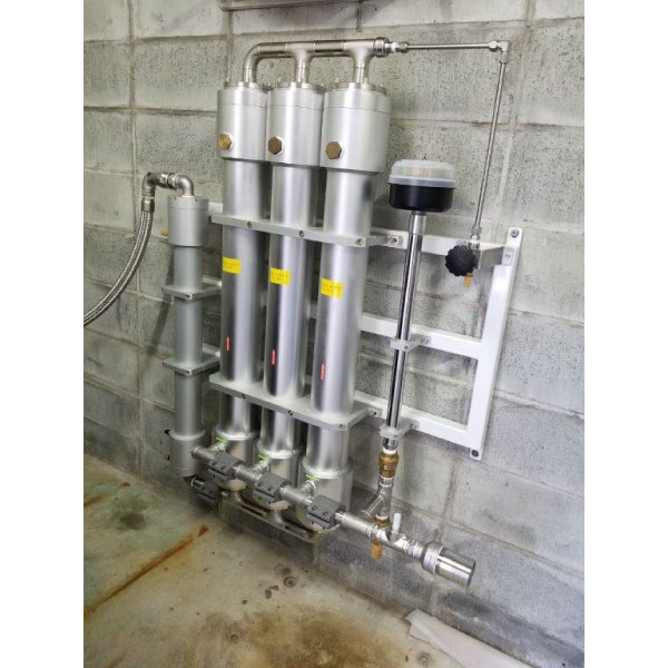 メンブレン３本を取り付けた余裕の設備です